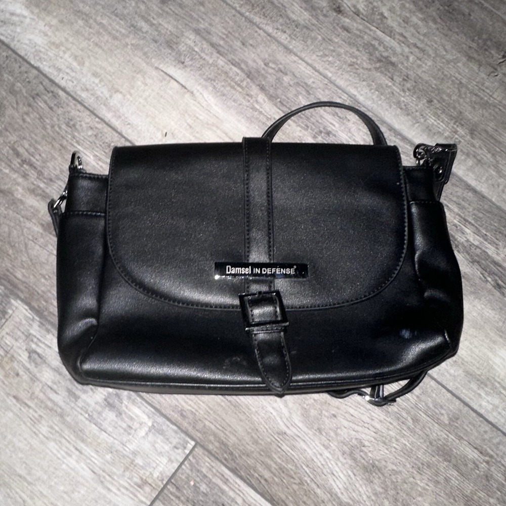 Concealed Gun Carry Purse Shoulder / Crossbody Damsel in Defense by DAPHNE